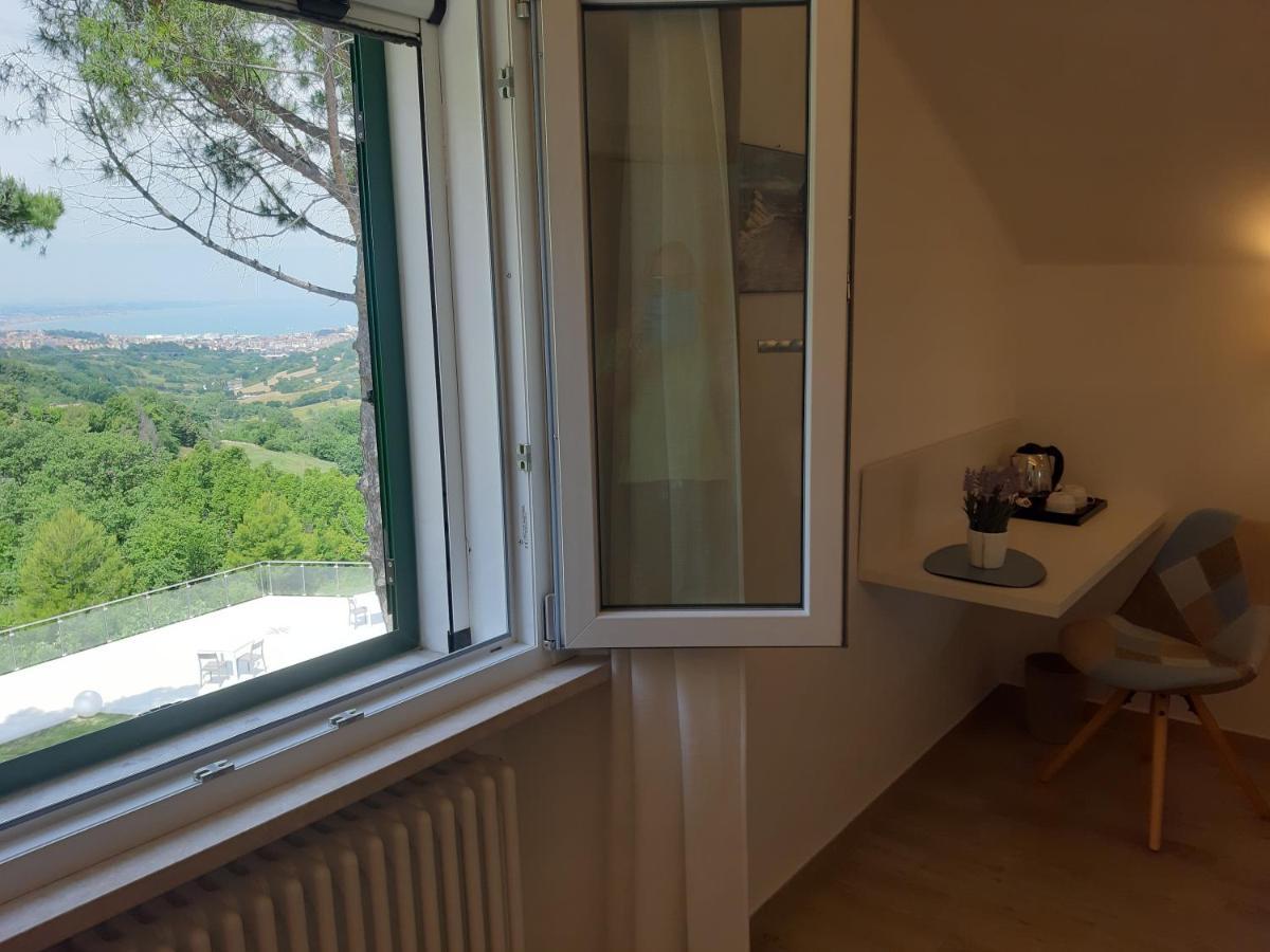 Villa De Ruschi Montacuto Eksteriør billede
